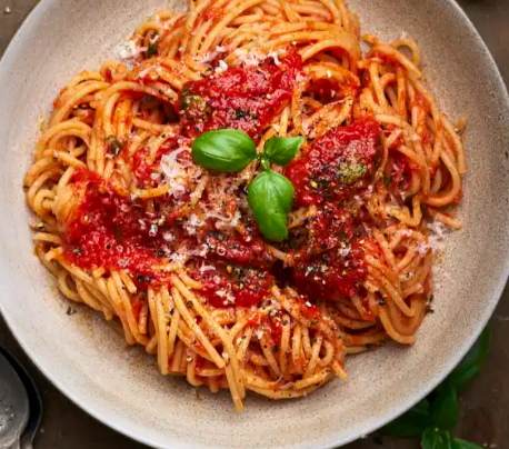 SPAGHETTI NAPOLOTEIN 